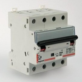 Дифференциальный автомат 4-полюсный 10kA  RCBO C25/0,03А Legrand DX 07966