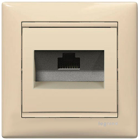 Розетка компьютерная STP 1xRJ45 кат. 6e Valena 774144 «слоновая кость»